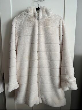 Guess Cream Faux Fur Hooded Coat